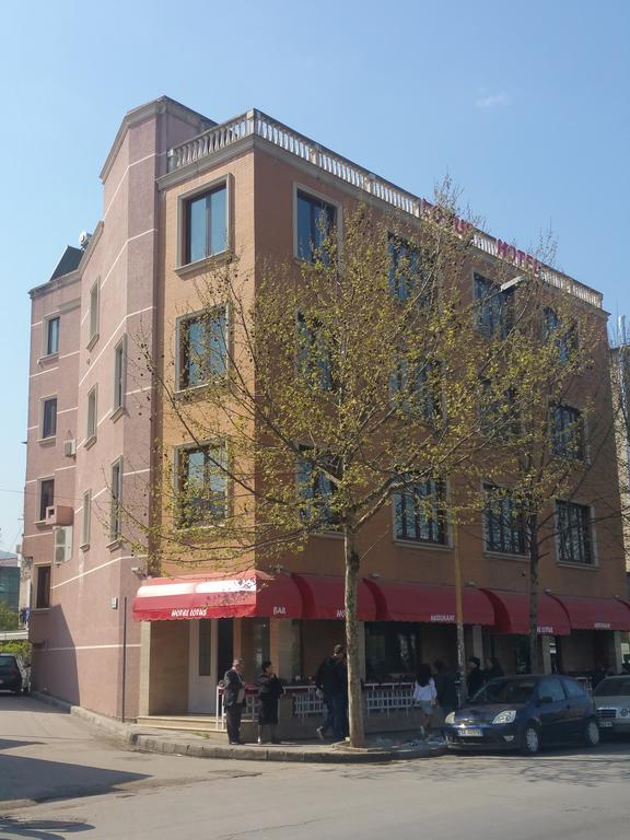 Hotel Lotus Tirana Exterior photo